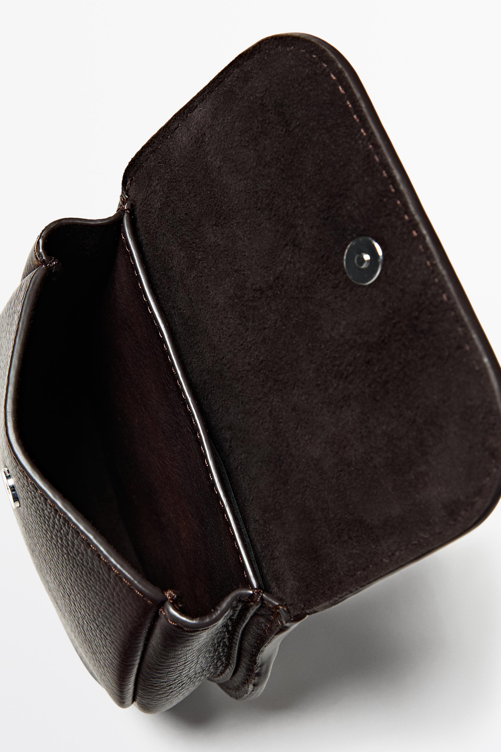 Ceinture avec sac en cuir nappa